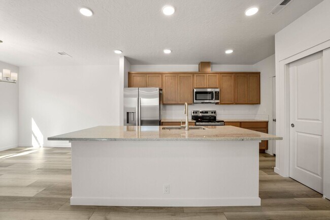 Building Photo - 21505 Oconnor Way