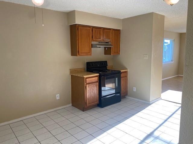 Building Photo - 5630 Brookview Ct