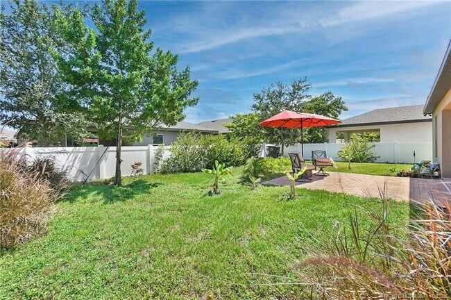 Building Photo - 5501 Jamboree Dr