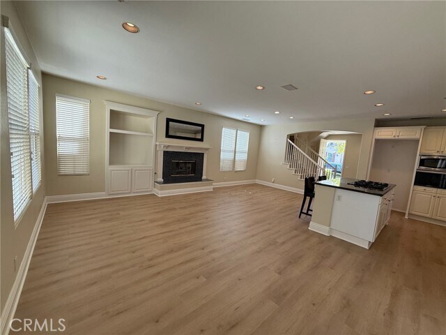 Building Photo - 27 Highfield Glen