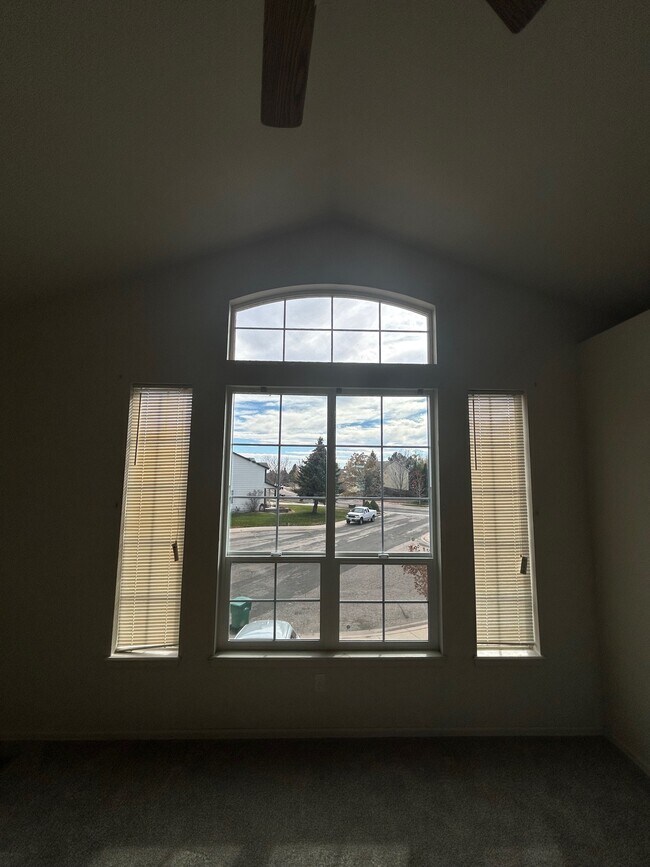 Building Photo - 9060 Strand Way