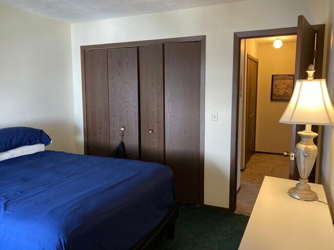 Building Photo - 4247 Maiden Ct