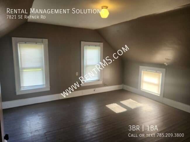 Building Photo - 7821 SE Ratner Rd