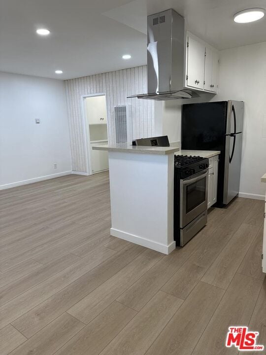 Building Photo - 12610 Caswell Ave