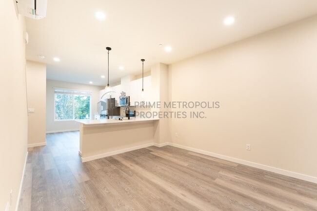 Building Photo - 16111 36th Ave W