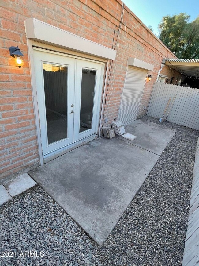 Building Photo - 3634 E Monterosa St