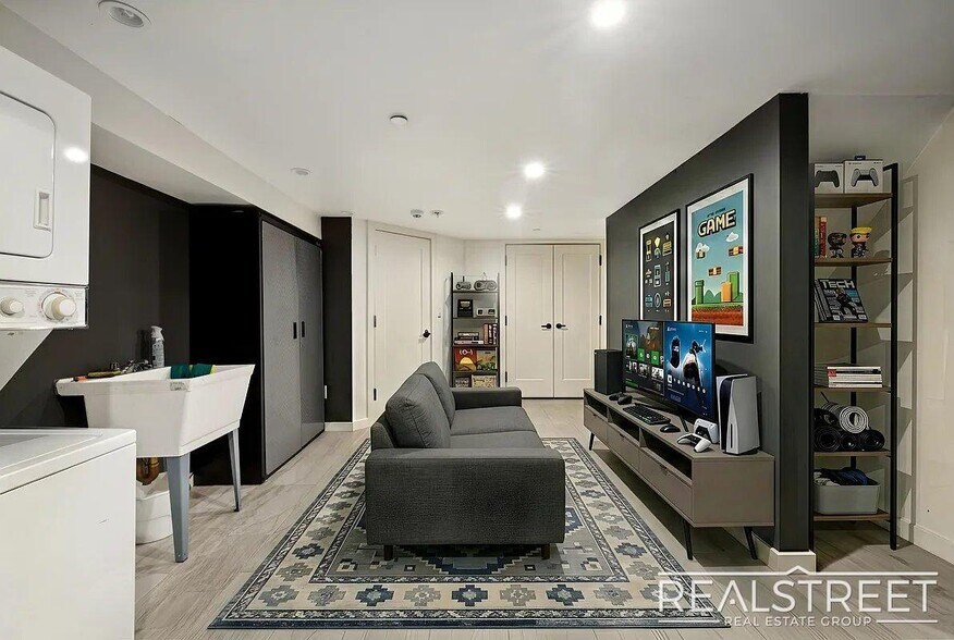 Building Photo - Modern Bushwick 2-bedroom, 2.5-bath duplex with private garden, deck, and finished recreation room —