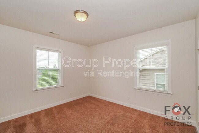 Building Photo - 117 Byers Commons Dr
