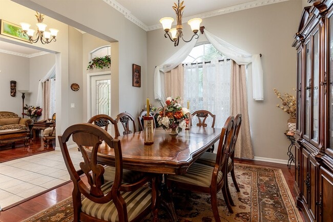 Building Photo - One story beauty in Errol Estates and Loca...