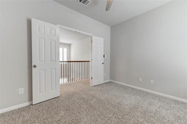Building Photo - 153 Nogalito Wy