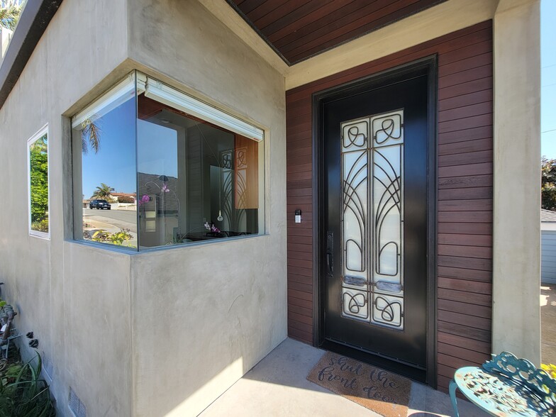 Building Photo - 410 Miramar Dr