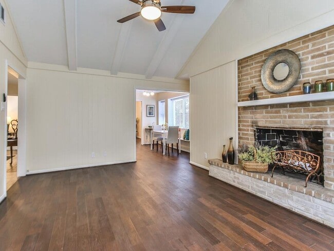 Building Photo - 12514 Kingsride Ln