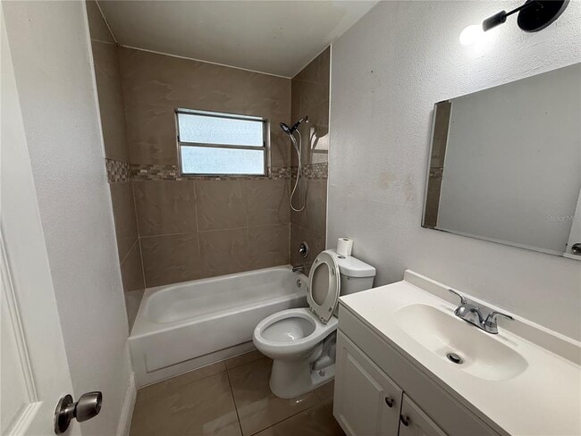Building Photo - 10413 Twiggs Ct