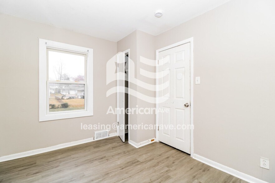 Building Photo - 6818 Eisele St