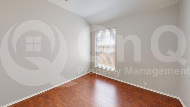 Building Photo - 7821 Aqua Vista Dr