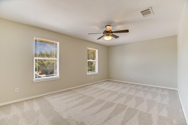 Building Photo - 3303 Barksdale Dr