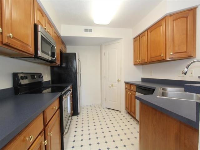 Building Photo - 5658 Baywatch Way