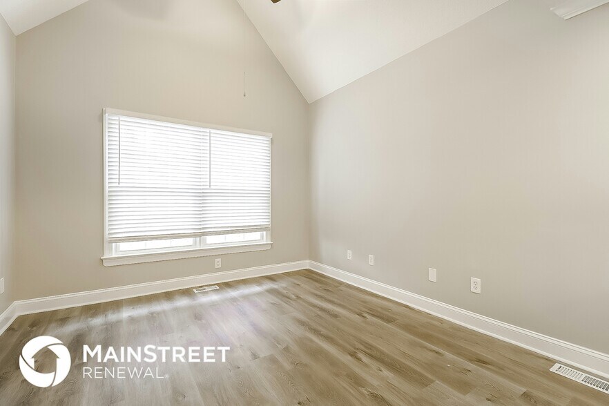 Building Photo - 8812 Reigate Ln