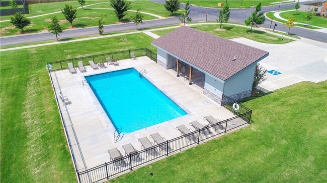 Building Photo - 4759 Townbridge Drive