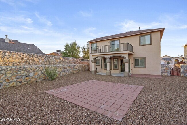 Building Photo - 1476 Luz De Sol Dr