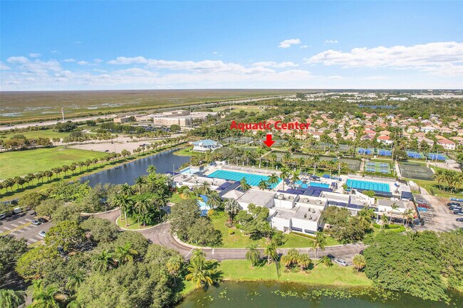 Building Photo - 12244 Royal Palm Blvd