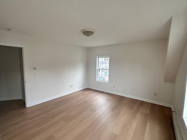 Building Photo - 146 Hayden Rowe St