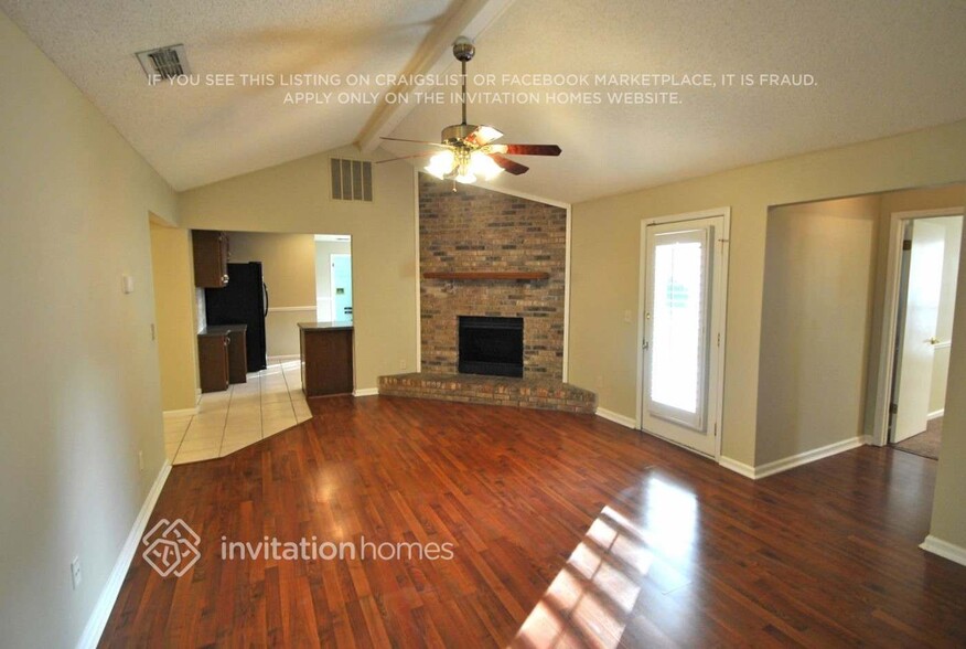 Building Photo - 10324 Huntington Forest Blvd E