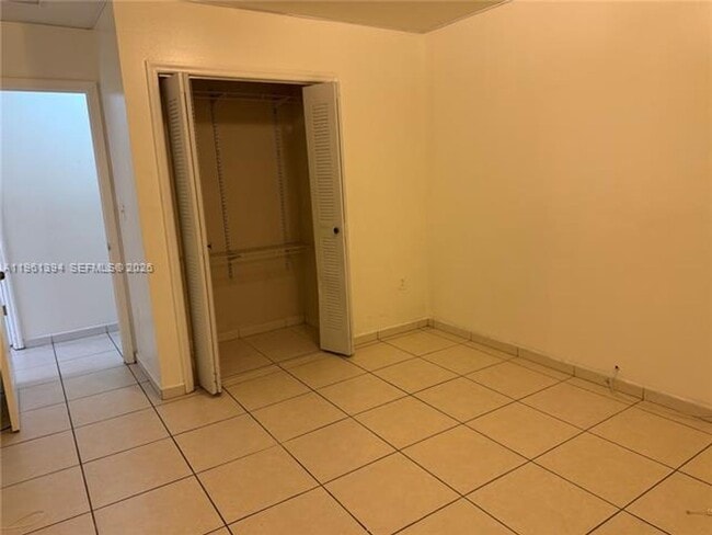 Building Photo - 4761 NW Flagler Terrace