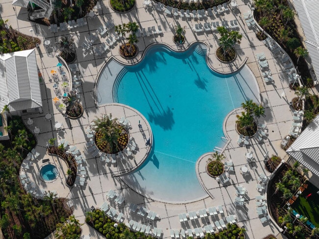 Building Photo - 15871 Cape Coral Lp