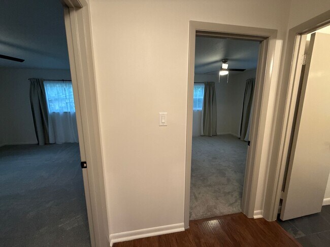 Building Photo - Amazing Location & Spacious Corner Lot!