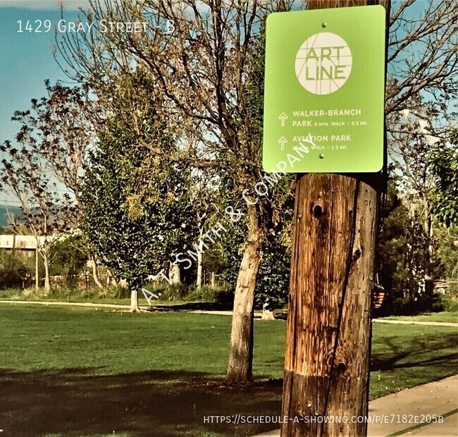 Building Photo - 1429 Gray St