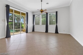 Building Photo - 11128 Sierra Palm Ct
