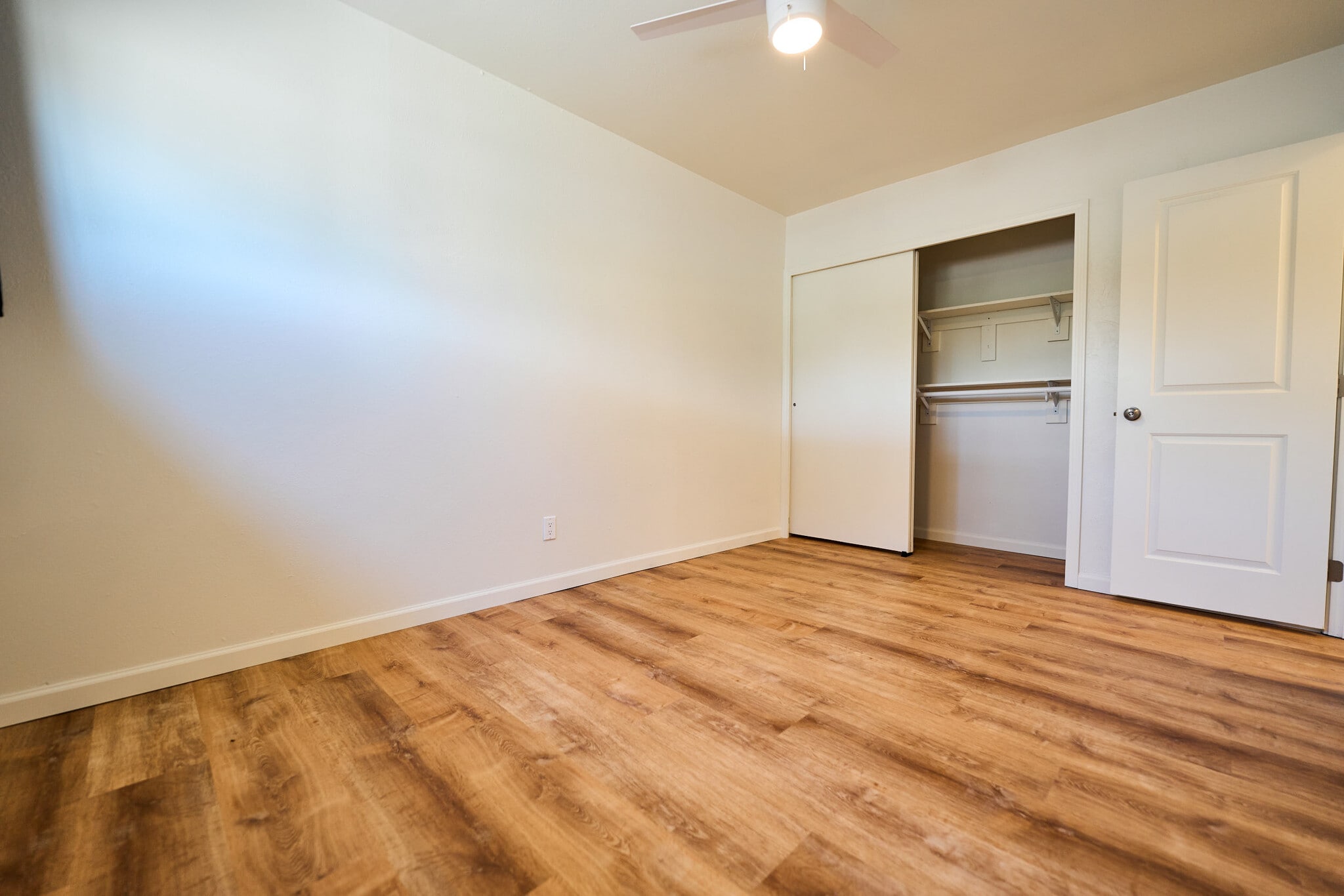 2nd Bedroom/Office - 1116 E Fountain Blvd