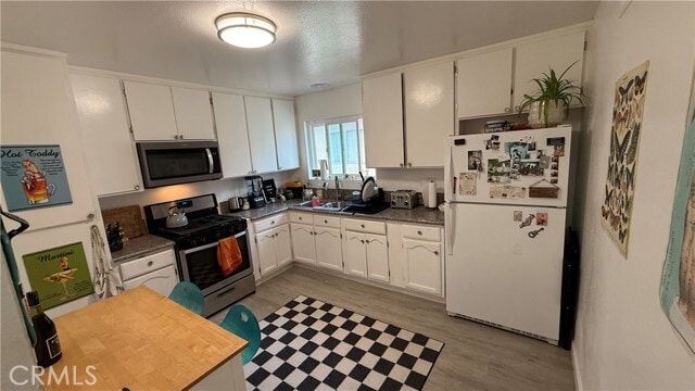 Building Photo - 34121 La Serena Dr