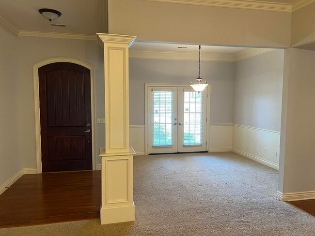 Building Photo - 3304 Longfords Mill Dr