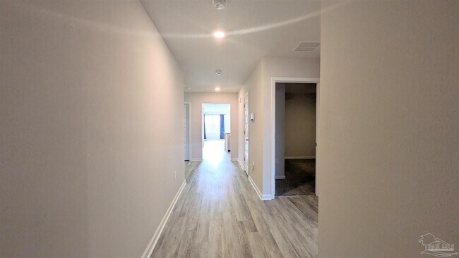 Building Photo - 9294 Tara Cir