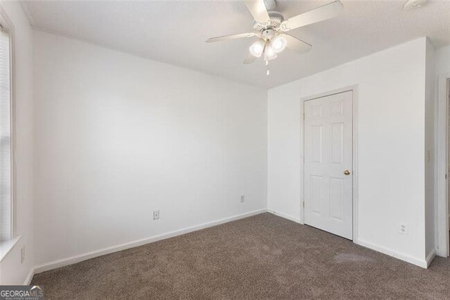 Building Photo - 2901 Timbercreek Cir