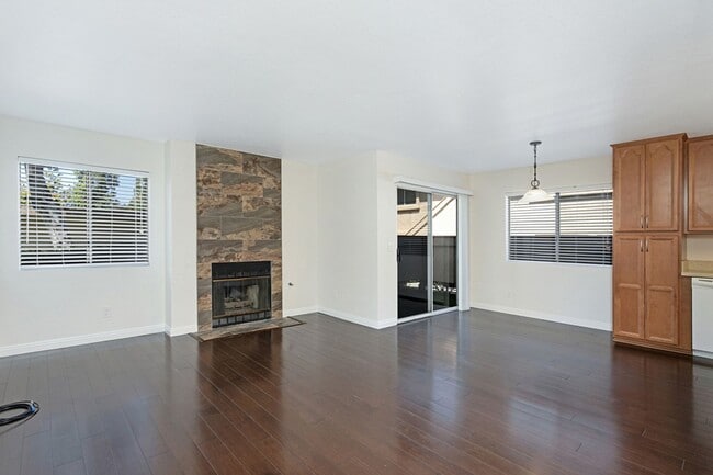 Building Photo - "The Falls" in West Rancho Bernardo