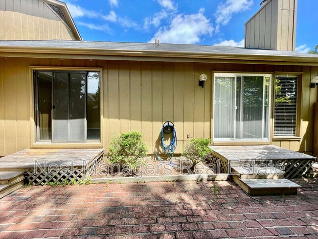 Building Photo - 4609 Fen Ct