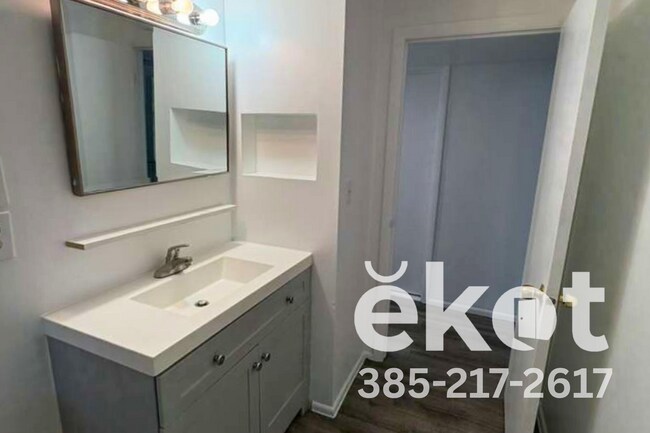 Building Photo - Giannini-Midvale