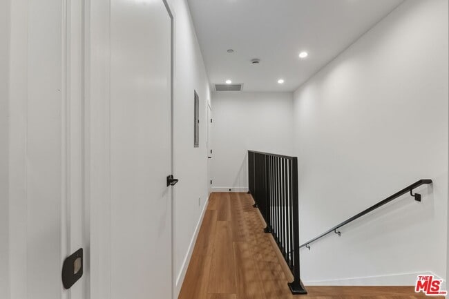 Building Photo - 14165 Erwin St