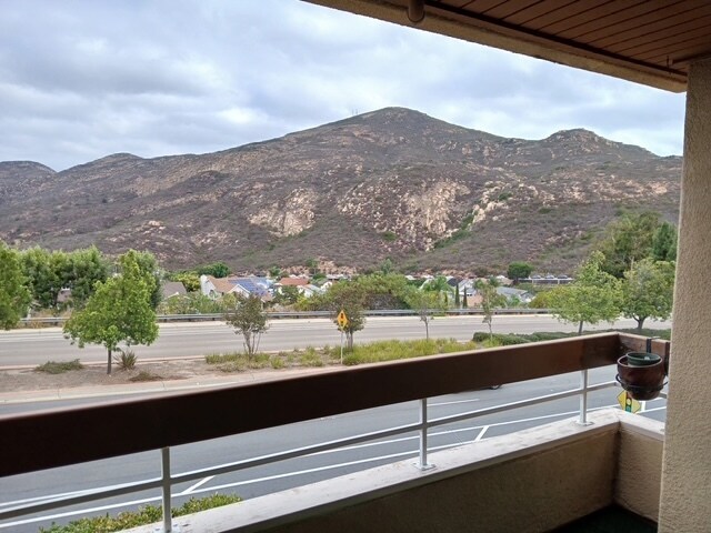 Building Photo - 7225 Navajo Rd