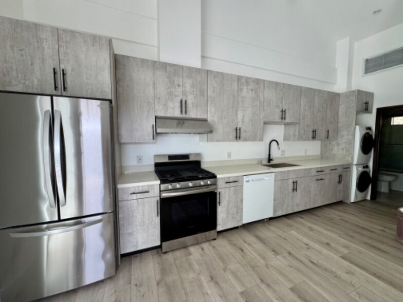 Building Photo - 78 Shadyspring Dr