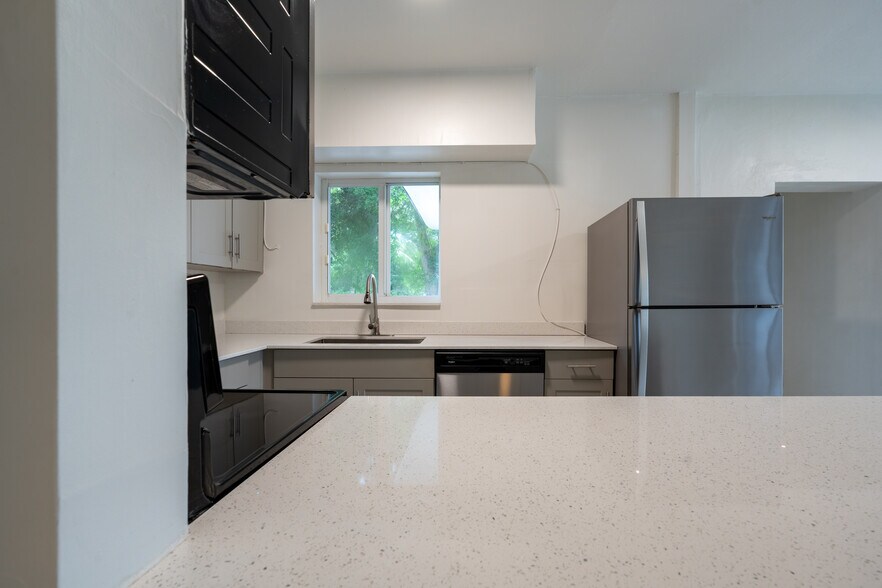 Kitchen - 1317 NE 116th St