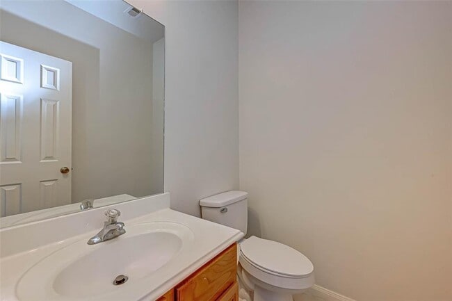 Building Photo - 6031 Bradworthy Dr