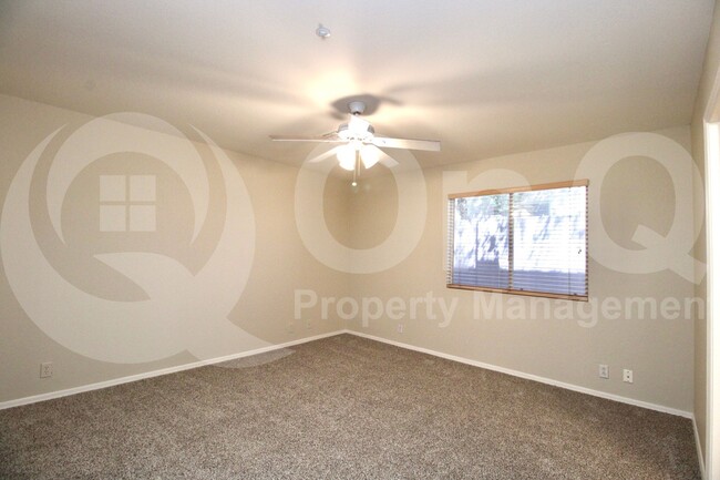 Building Photo - 7650 E Williams Dr