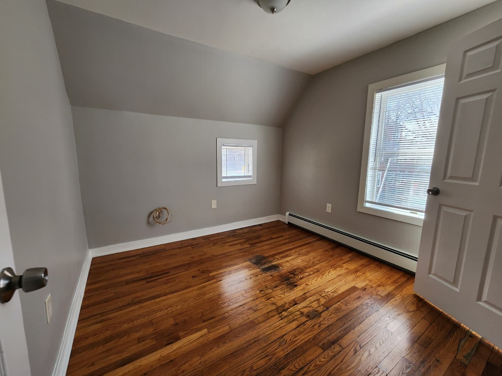 Building Photo - 425 Huntington St