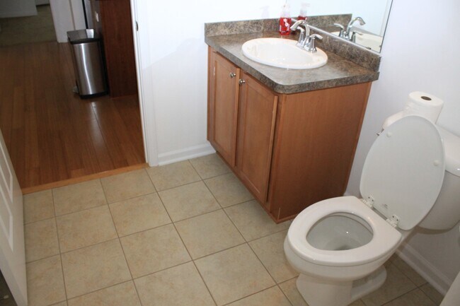 Building Photo - Located in the Detroit-Shoreway Area