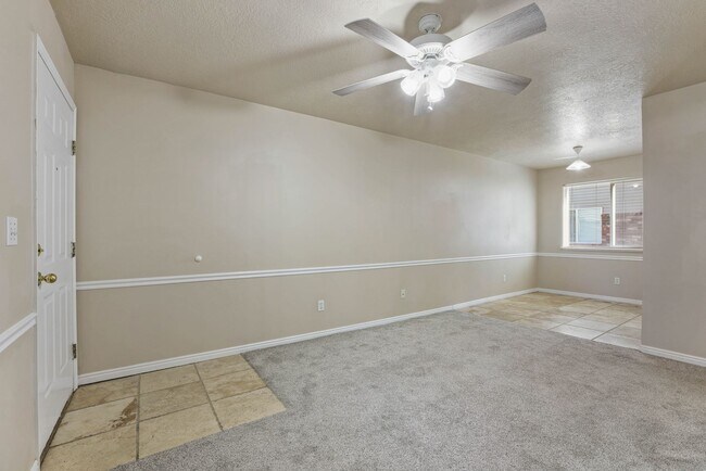 Building Photo - Darling 2 Bed 1 Bath Condo in Rexburg - with Optix internet included!