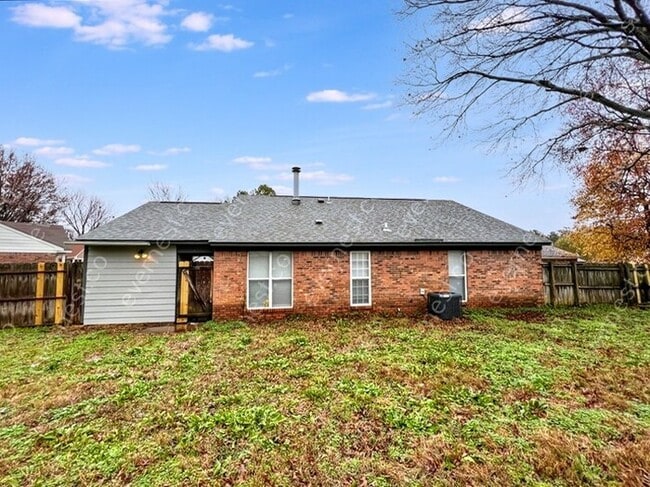 Building Photo - 3455 Lynnfield Cove